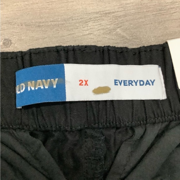 Women's Old Navy 2X 20 - 22 Shorts Chino Khakis Black Everyday Stretch NWT - Picture 7 of 9